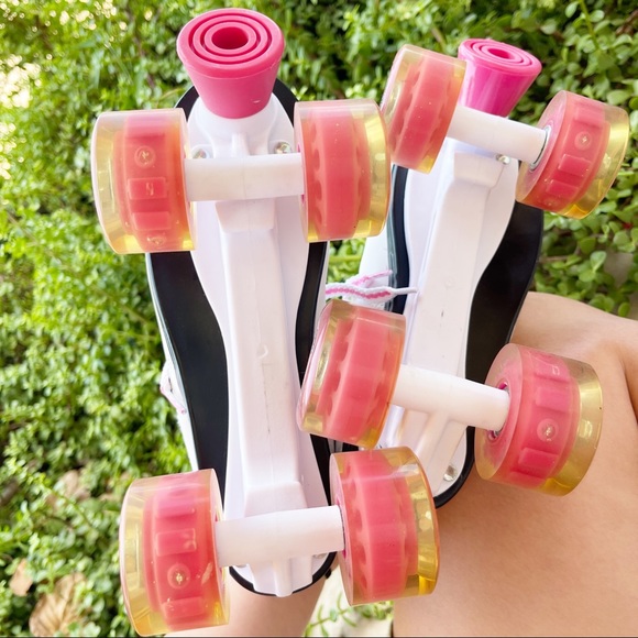 RD Roller Derby "Sparkles" Light Up Girls' Roller Skates, Fits Women US 7 - Picture 5 of 5